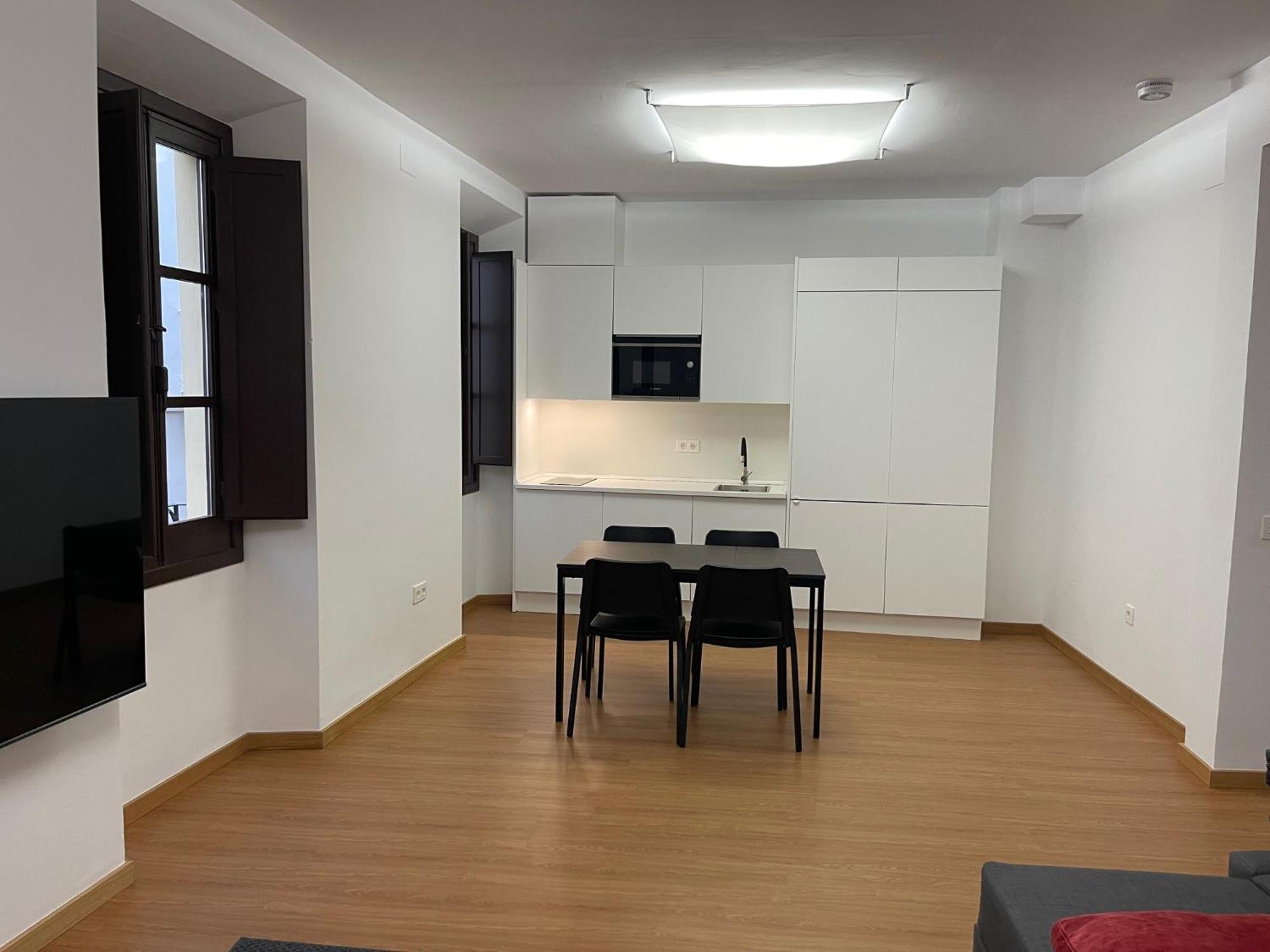 Apartamento Calle Rodrigo De Triana Con Opcion De Parking Sevilla Kültér fotó